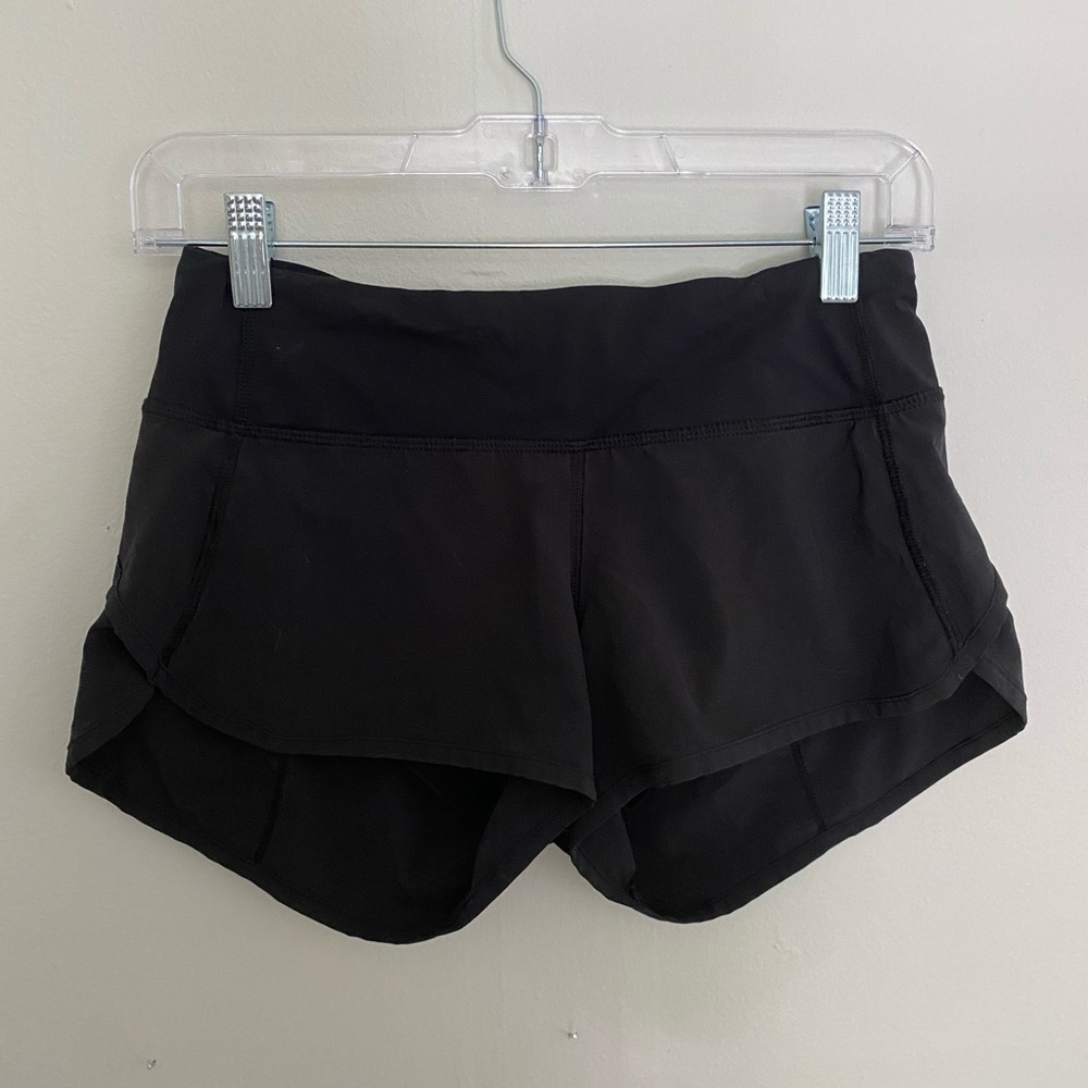 Black Lululemon running shorts